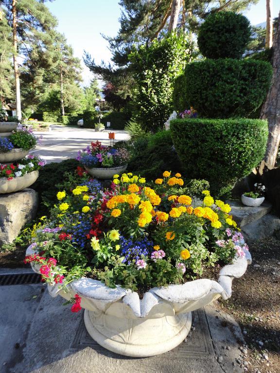 Camping La Cascade Villa Le Bourg-dʼOisans Kültér fotó